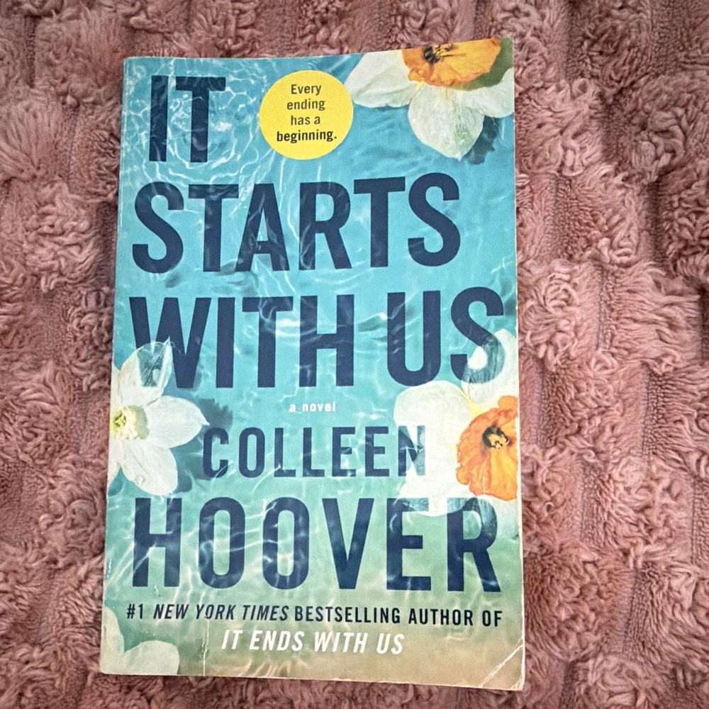 Colleen Hoover It Starts with Us Paperback English Romance Fiction Atria Books